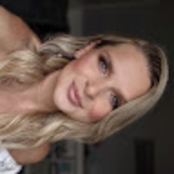 leina19